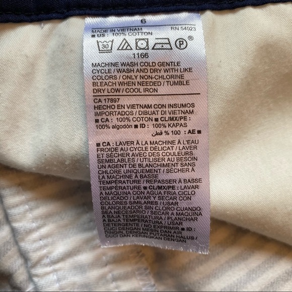 Old Navy 6 Mid rise Twill Shorts - Railroad Stripe - Picture 12 of 15